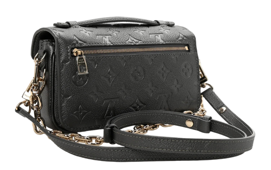 Louis Vuitton Pochette Métis Ost-West – Gun Metal genarbtes Rindsleder (M11998)