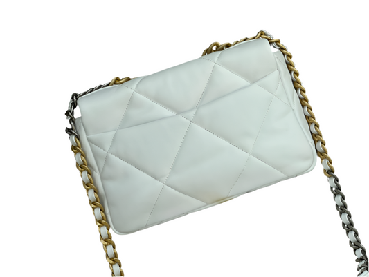 Chanel 19 Flap Bag Weißes Lammleder Gemischte Hardware Gebrauchte Designertasche