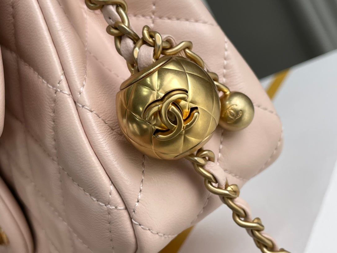 Chanel Mini Rectangular Flap Bag Lichtroze Goudkleurige Hardware