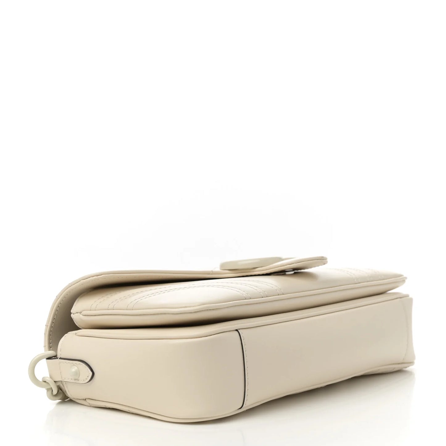 Gucci Marmont Monochrome Weiße Kleine Damen-Schultertasche Matelassé • Gebraucht