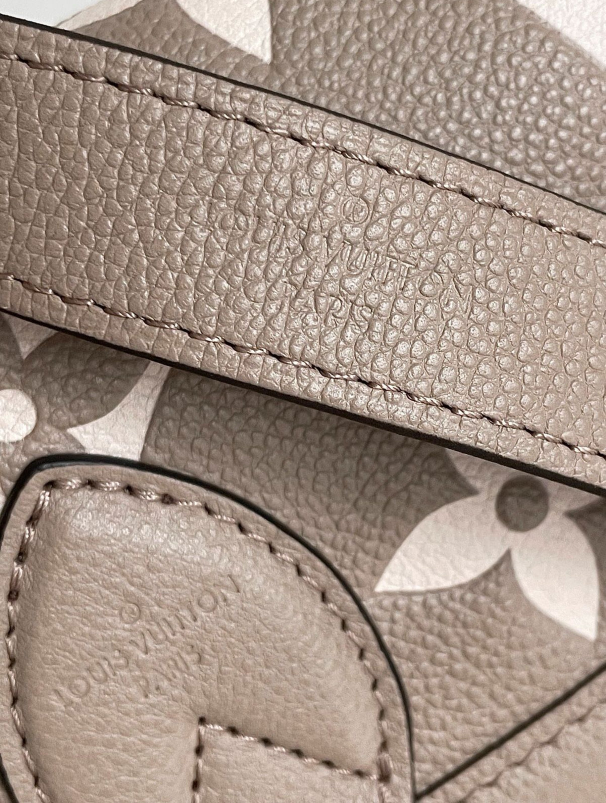 Louis Vuitton Diane Bag Tourterelle Crème Monogram Empreinte (M46583)