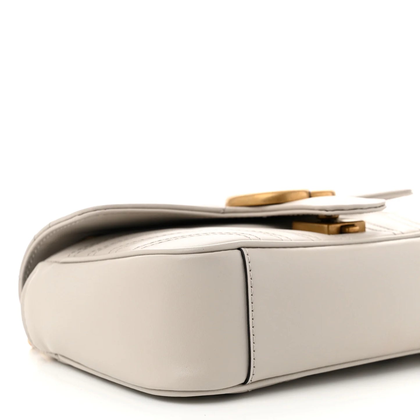 Gucci Marmont Kleine Damen-Schultertasche Matelassé 2024 Hellgrau • Gebraucht