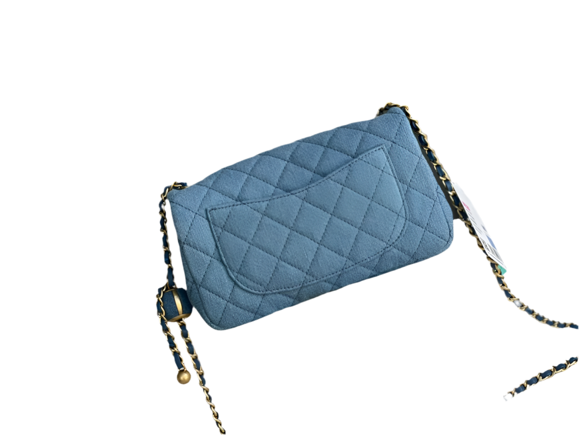 Chanel Classic Mini Flap Bag Denim Blauw Canvas met Goudkleurige Hardware