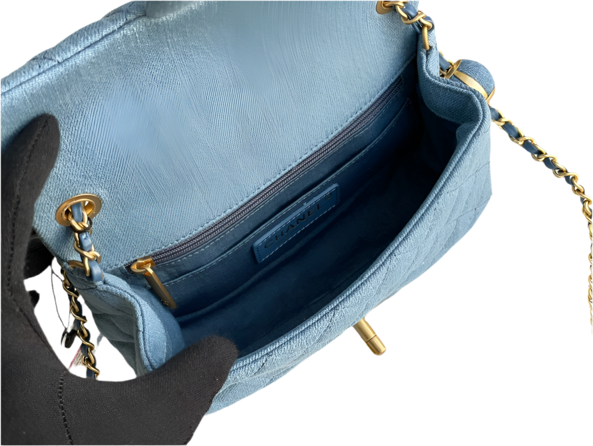 Chanel Classic Mini Flap Bag Denim Blauw Canvas met Goudkleurige Hardware