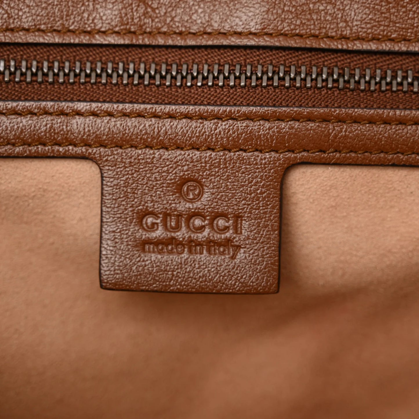 Gucci Marmont Azalea Cuir Diagonal lines Small women's Shoulder Bag Matelassé • Preloved