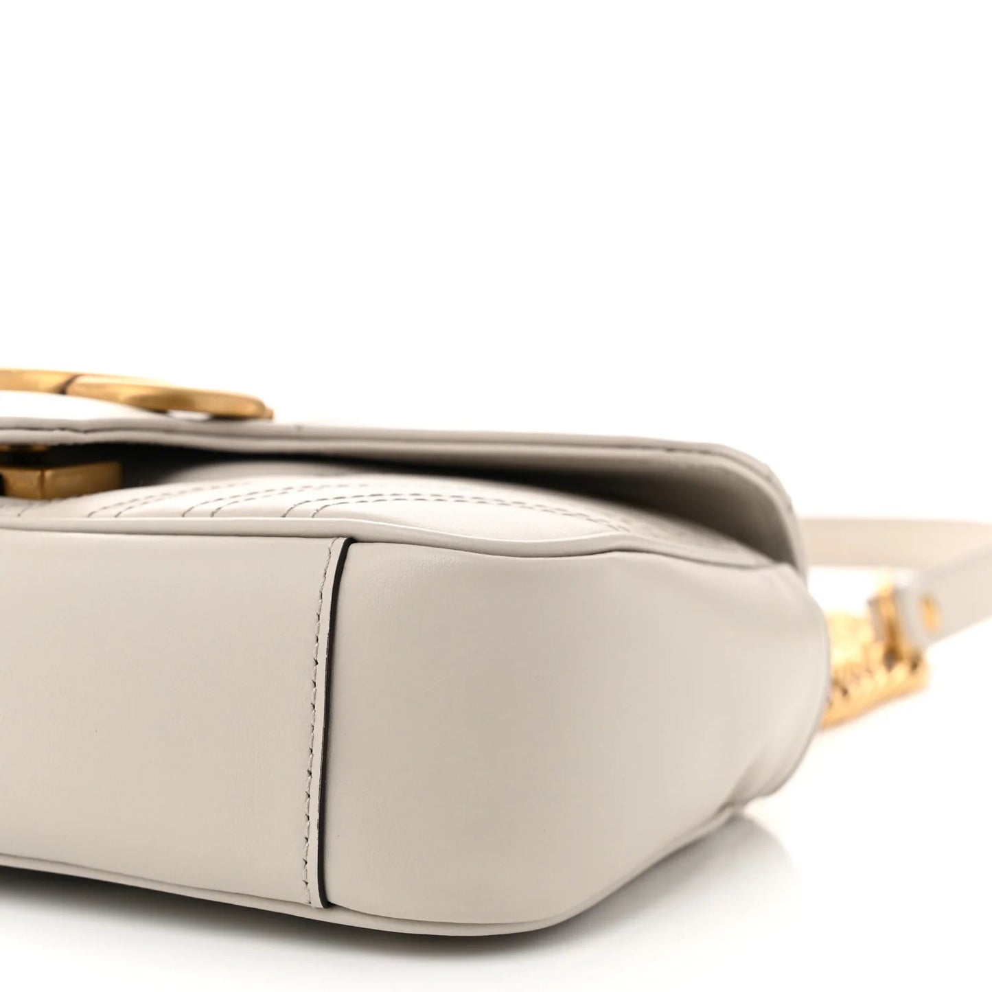 Gucci Marmont Kleine Damen-Schultertasche Matelassé 2024 Hellgrau • Gebraucht